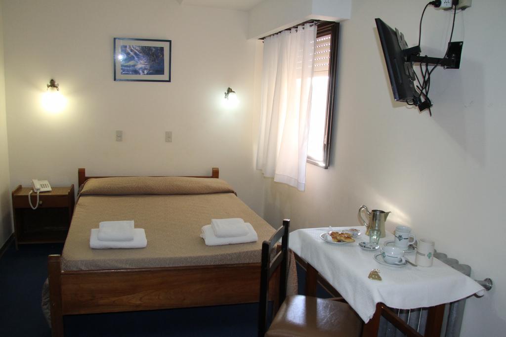 Hotel Touring Club Trelew Exterior photo